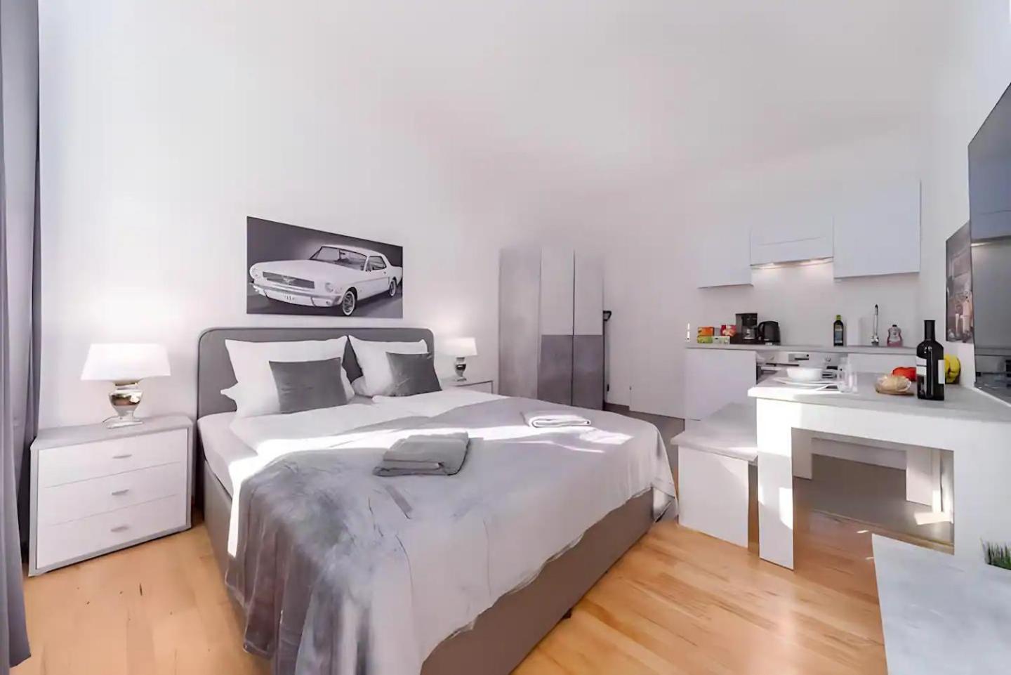 Апартаменти Perfect Location, 2 Min To Main Station Відень Екстер'єр фото
